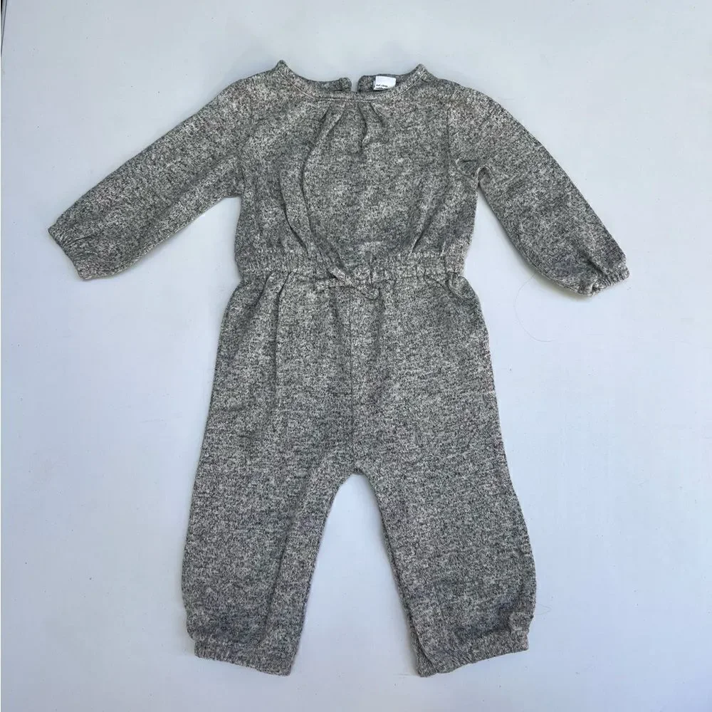 Old Navy Toddler Girl Gray Jumpsuit Months Bottom Snap Buttons 6-12 months